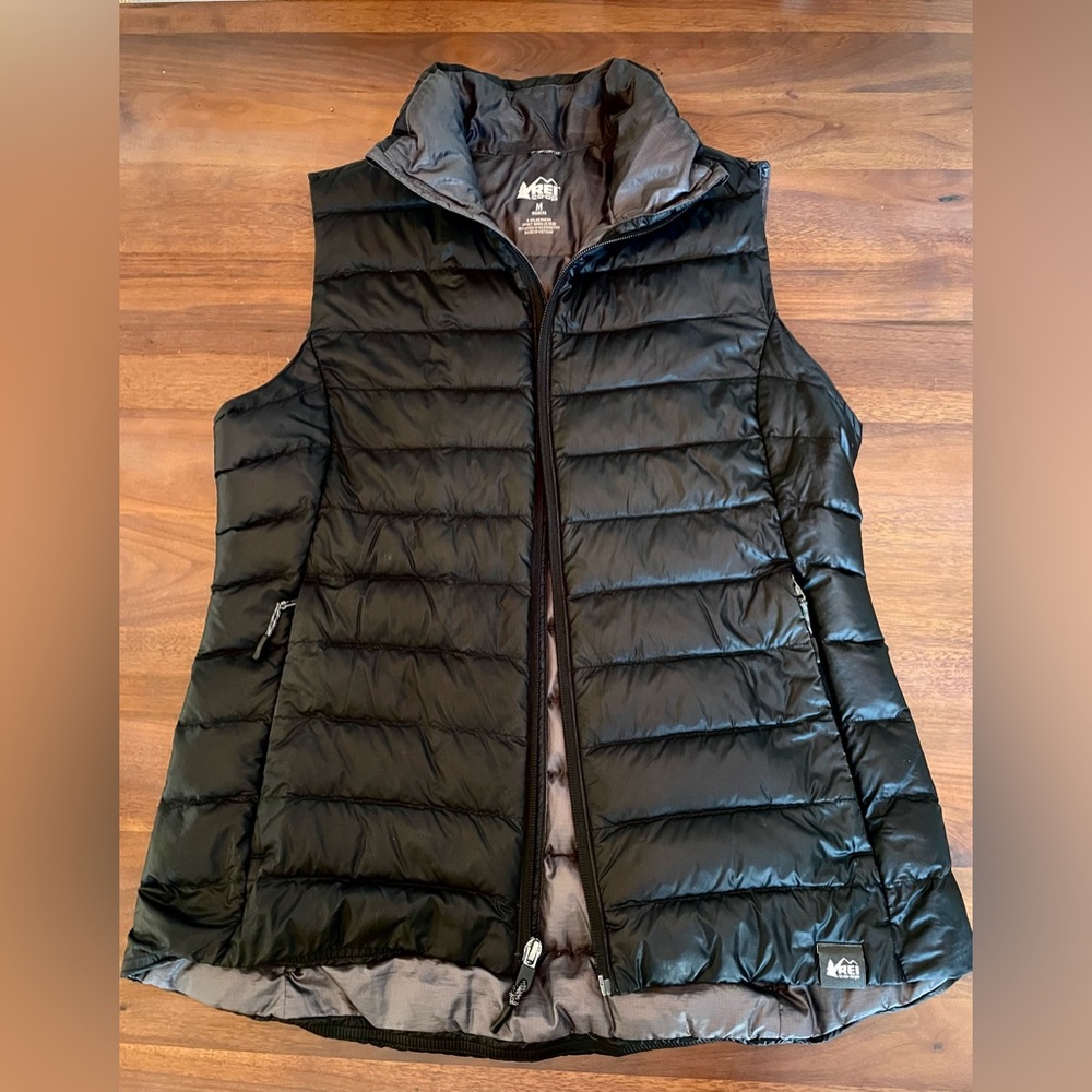 REI Down Puffer Vest Women’s M